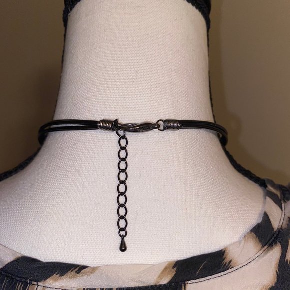 necklace - Picture 4 of 4